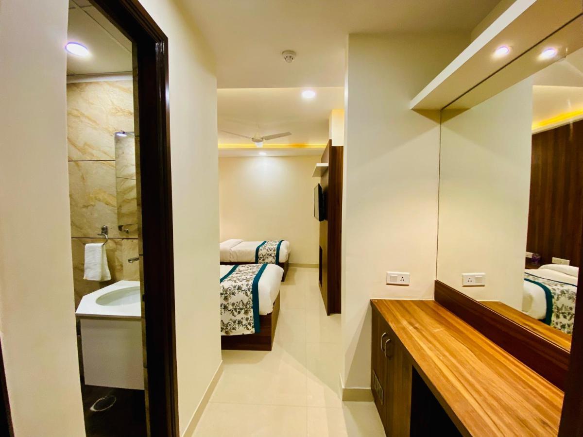 Hotel White House By An Hotels - Walking Distance From Golden Temple Amritsar Exterior photo