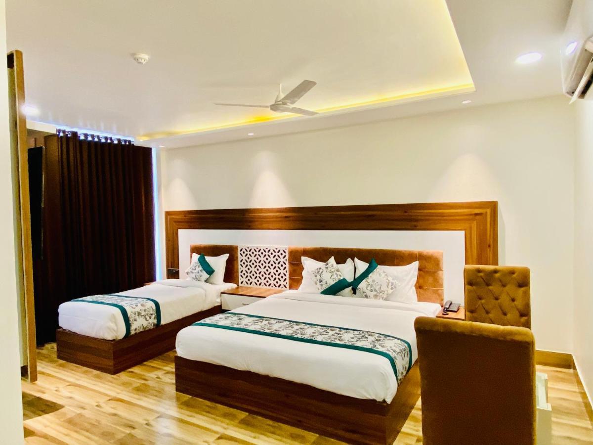 Hotel White House By An Hotels - Walking Distance From Golden Temple Amritsar Exterior photo