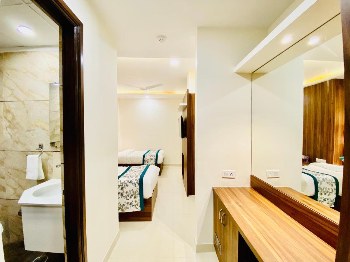 Hotel White House By An Hotels - Walking Distance From Golden Temple Amritsar Exterior photo